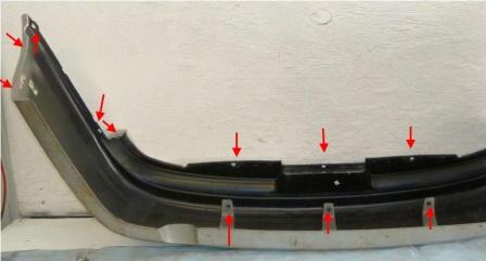 the attachment of the rear bumper of Buick Century (1997-2005)
