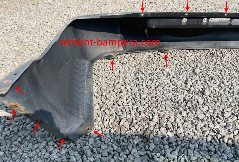 rear bumper mounting locations for Infiniti QX4 (1996-2003)