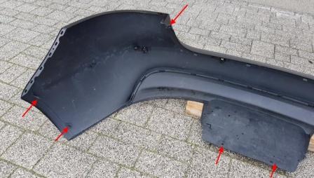 Puntos de fijación del parachoques trasero del Jaguar XE