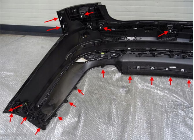 points de fixation du pare-chocs arrière Audi A8 IV D5 (2017+)