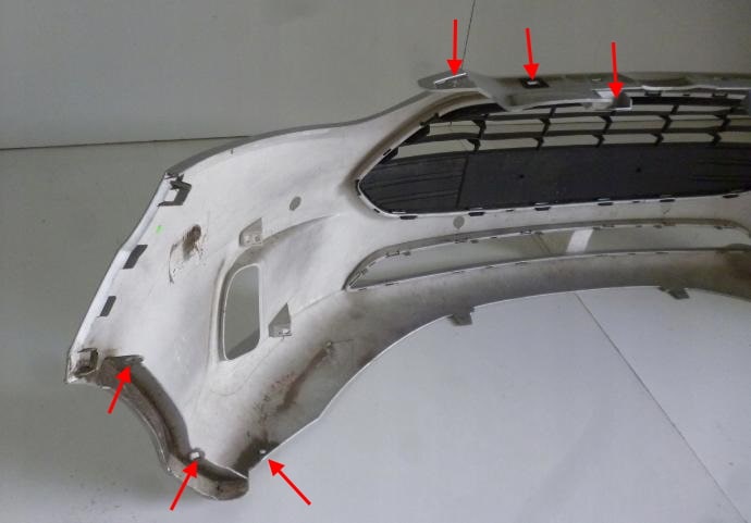 punti di attacco paraurti anteriore Ford B-Max