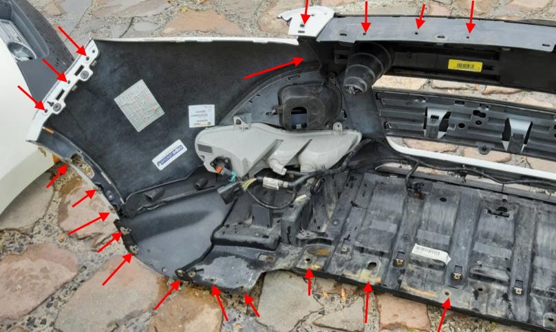 места крепления переднего бампера Ford Escape (2012-2019)