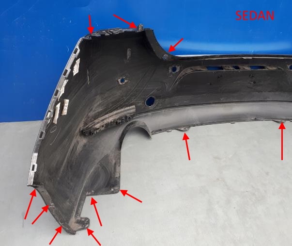 punti di montaggio del paraurti posteriore Mazda 3 IV (BP) (2019+)
