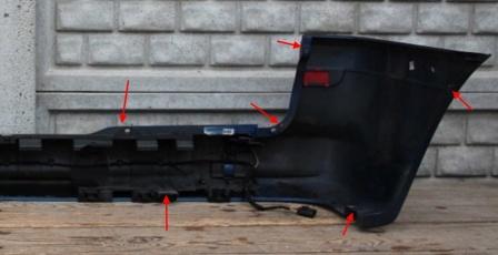 the attachment of the rear bumper of the Mercedes V-Class W639 Vito/ Viano