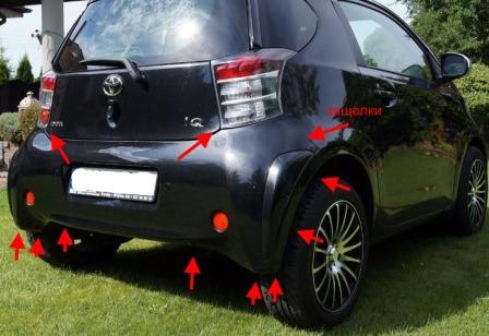 punti di attacco per il paraurti posteriore Toyota IQ