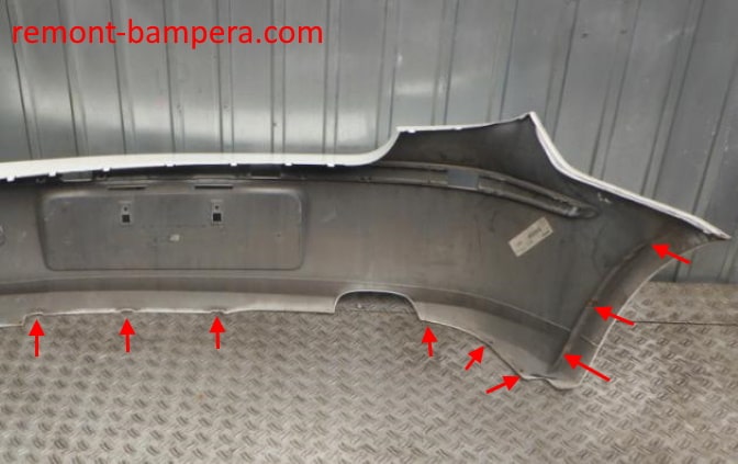 места крепления заднего бампера BMW 1-серии (E81, E82, E87, E88) (2004-2014)