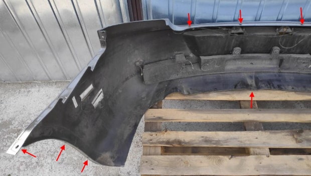 points de fixation du pare-chocs arrière Chrysler Sebring III JS (2006-2010)