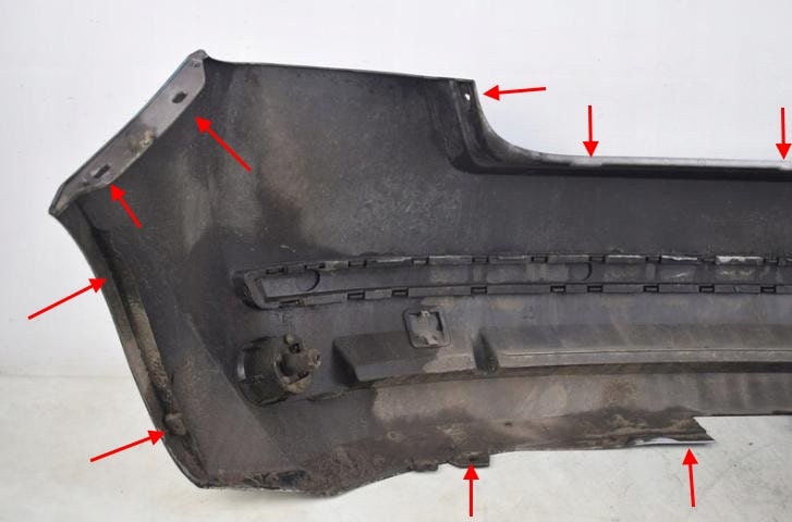 The attachment of the rear bumper Fiat Stilo