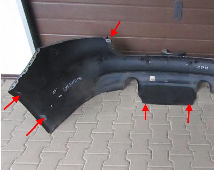 points de fixation pour le pare-chocs arrière Jaguar XF (X260)