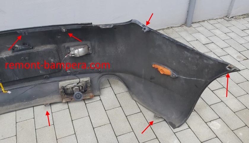 mounting locations for the rear bumper Lexus SC 430 (2001-2010)