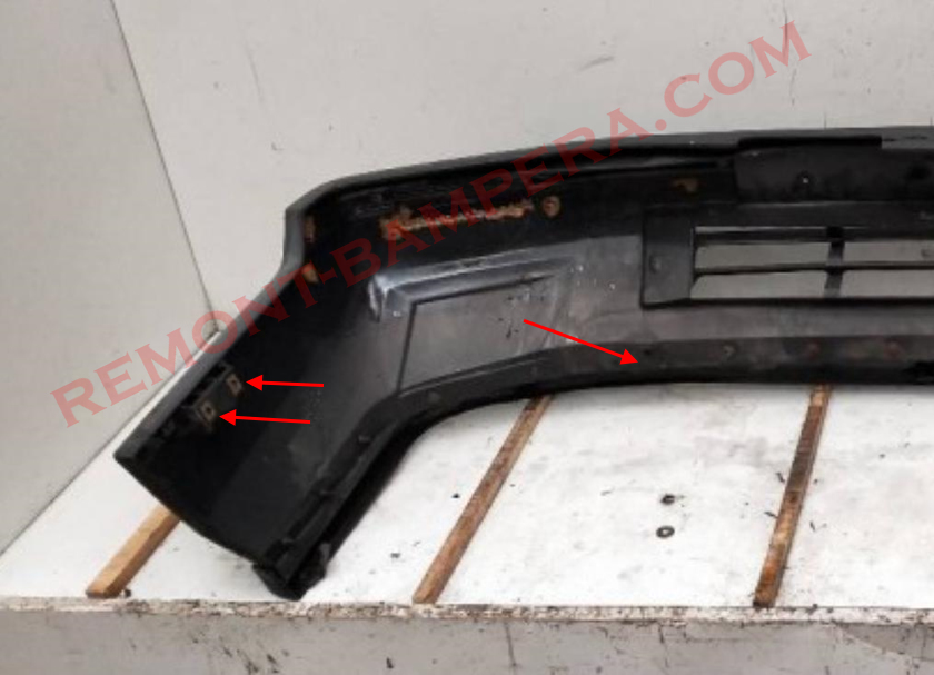 Befestigungspunkte für die vordere Stoßstange des Renault 25