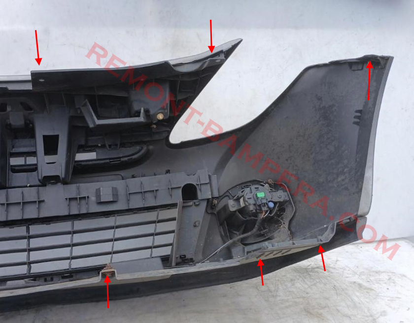 Befestigungspunkte für die vordere Stoßstange des Renault Clio III