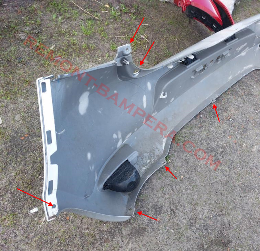 Befestigungspunkte für die Heckstoßstange des Renault Clio III