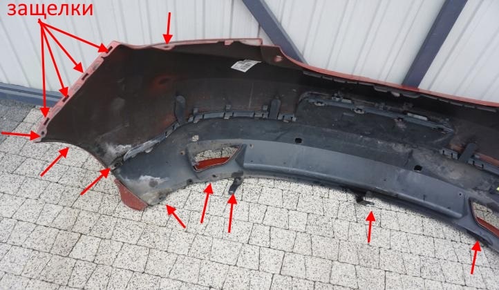 The attachment of the rear bumper Renault Megane 3 (2008-2015)