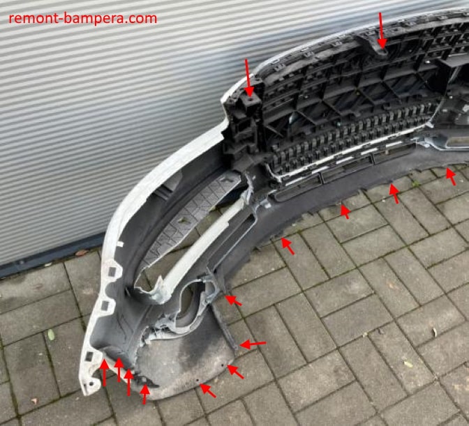 Befestigungspunkte der vorderen Stoßstange Audi Q7 I 4L (2005-2015)