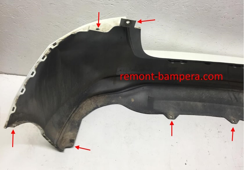 mounting locations for the rear bumper Nissan Tiida C13 (2015-2018)