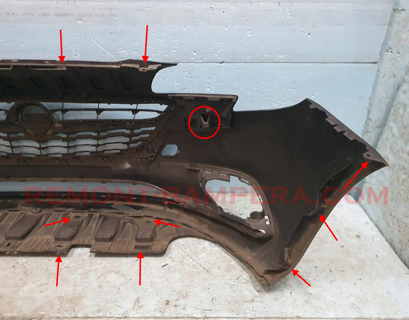 Opel Corsa E (2014–2019) front bumper mounting locations