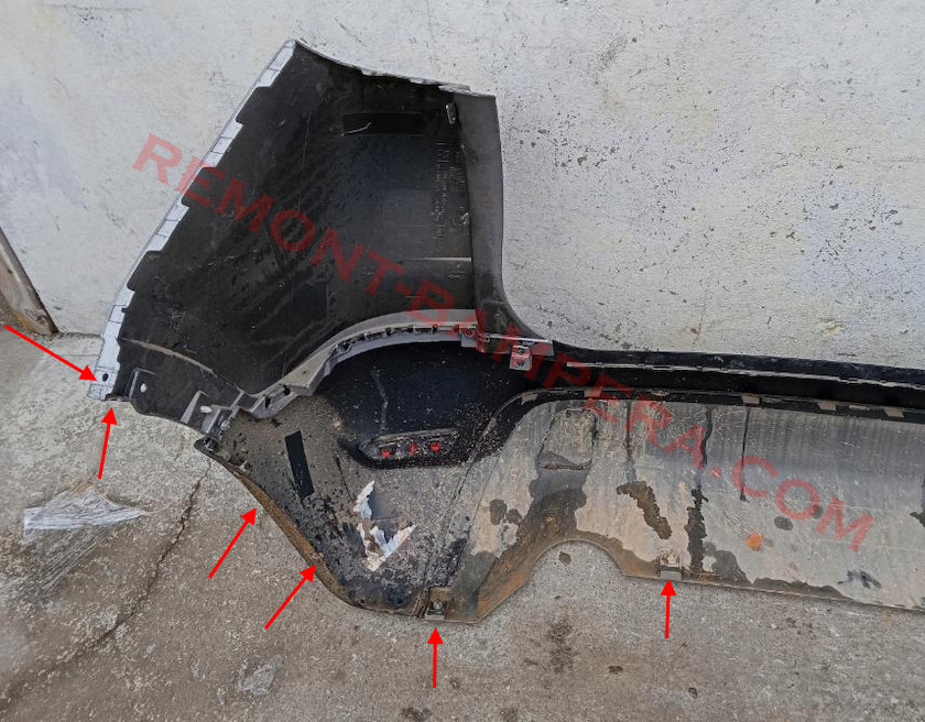 Opel Crossland rear bumper mounting locations (2017–2024)