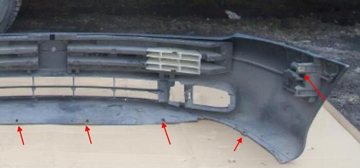 The attachment of the front bumper Renault Espace 3 (1997-2002)