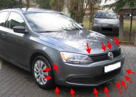 the attachment of the front bumper of VW JETTA 6